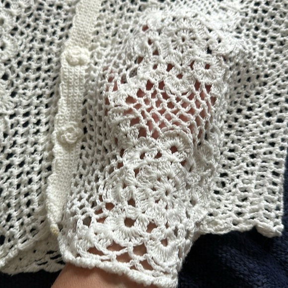 Crocheted Button up cardigan with Roses Down Center, Empire sleeves scal… - Picture 10 of 14